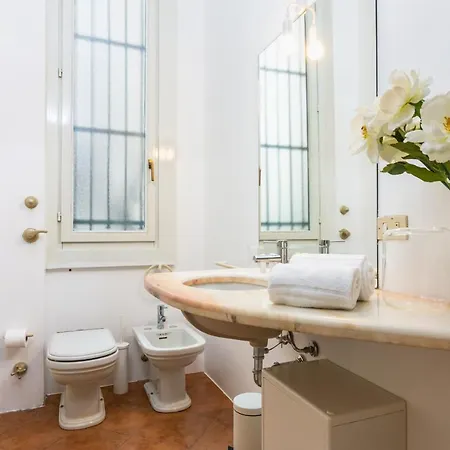 Appartamento Hemeras Boutique Homes - Design Apartament Near Cadorna Station